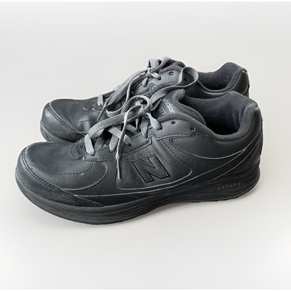 New Balance 577 Womens Comfort Walking Shoes Size 9 Black Out